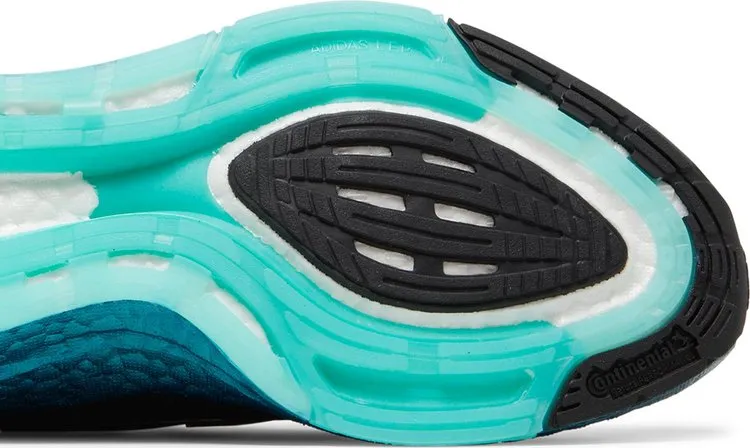 Adidas UltraBoost 22 'Black Mint Rush' sneakers, black