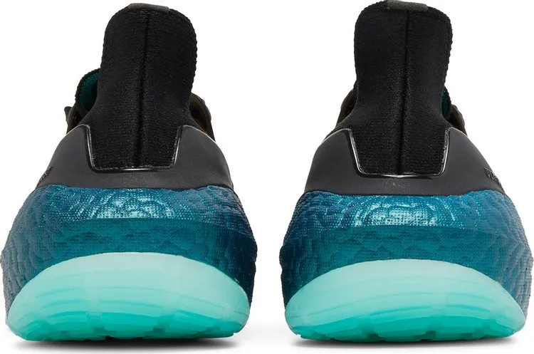Adidas UltraBoost 22 'Black Mint Rush' sneakers, black