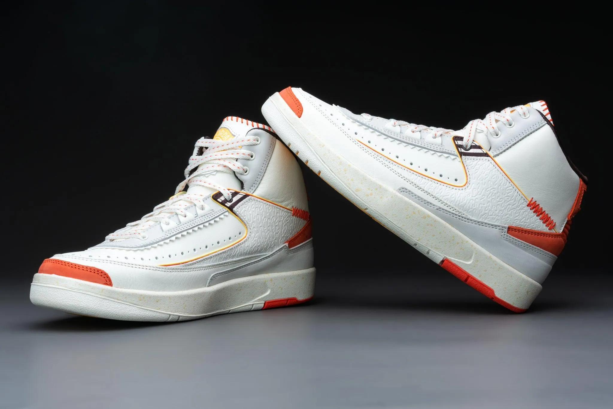 Air Jordan 2 Retro Maison Chateau Rouge