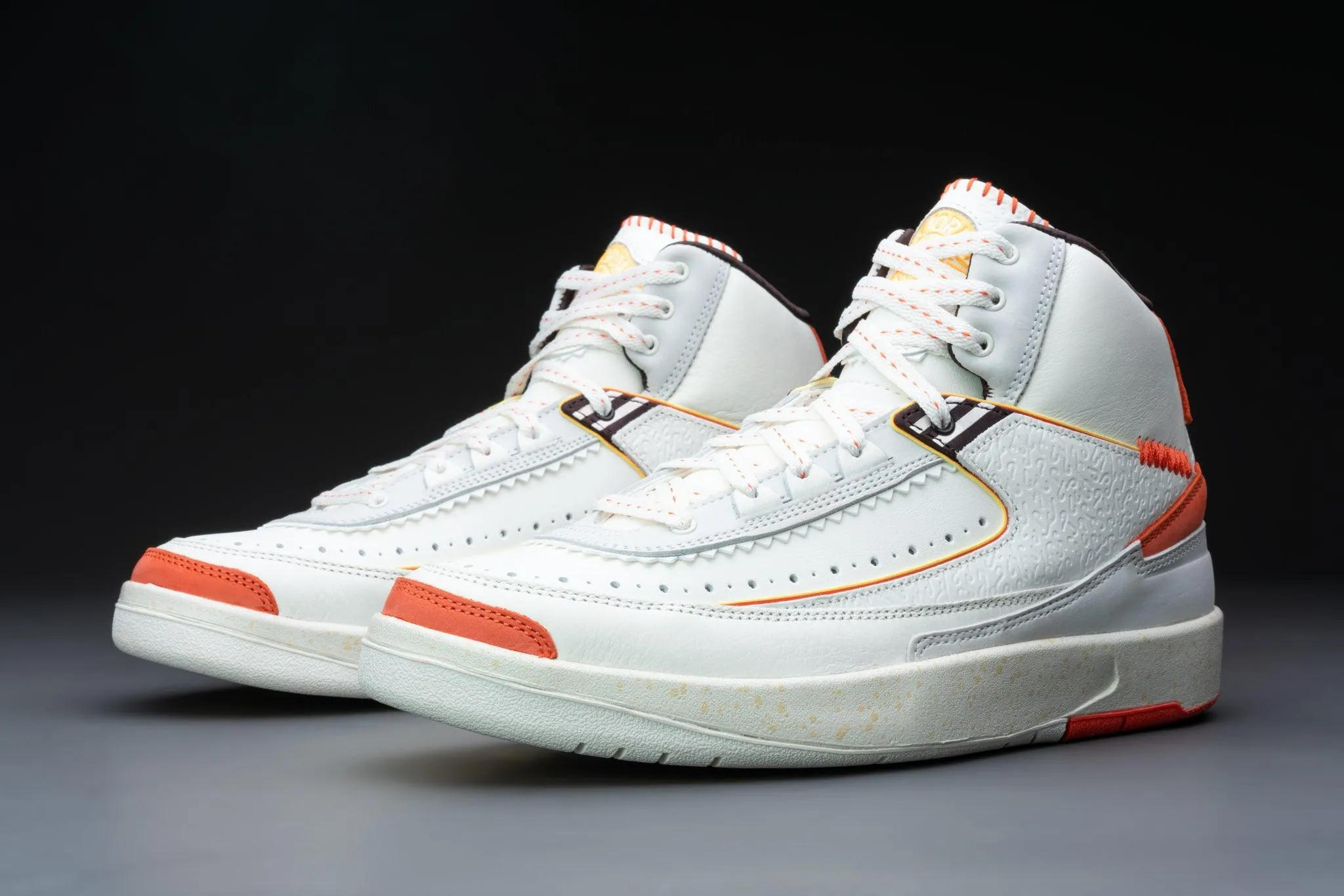 Air Jordan 2 Retro Maison Chateau Rouge