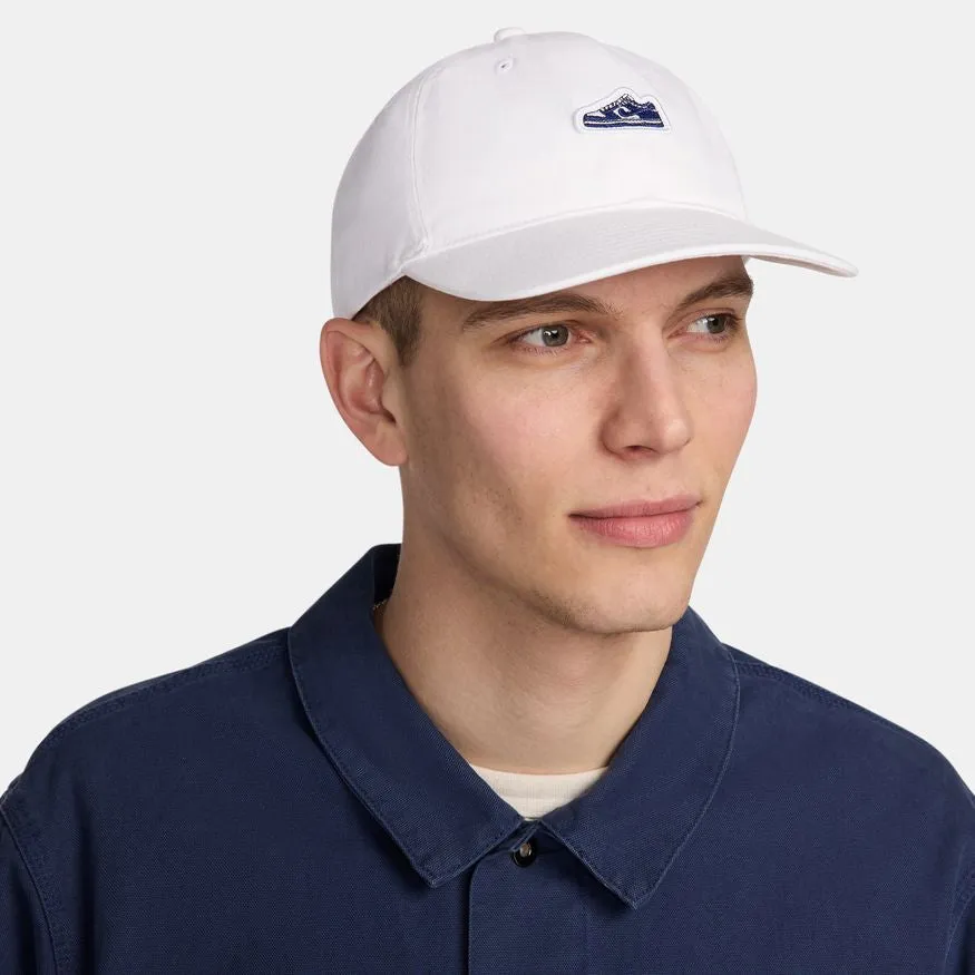 Y Nike Club FN4404-100